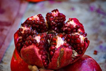 Granatapfel Auf einen Markt in der Türkei.