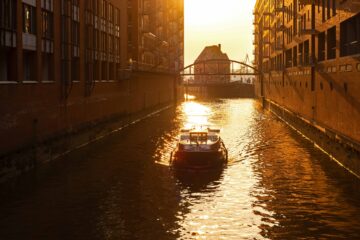 Peter Reinhold - Speicherstadt 24.03.2022 - Lichtspur