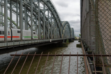 Matthias - Freihafenbrücke 29.05.2022 - Wehrhafter Durchgang