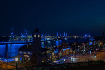 Joachim Klein - Blue Port 25.08.2022 - Hamburger Hafen Blue Night Stintfang