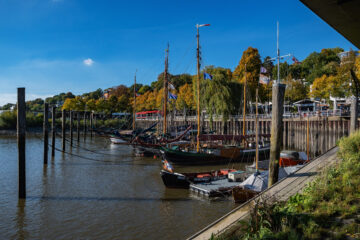 Peter Paul Vollmers - 1. Dienstag Altona Övelgönne 04.10.2022 - Alte Kleinsegler