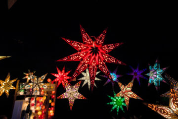 Bernd Mattern - Weihnachtsmarkt 01.12.2022 - Bunte Sterne