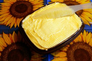 Konni - Challenge 71: 06.02 - 19.02.2023 - Brauchst du ein Muster auf der Butter...
