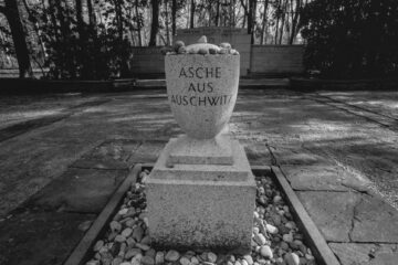 Bernd Mattern - Jüdischer Friedhof 07.02.2023 - Asche
