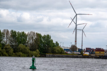 Edeltraud - Finkenwerder 02.05.2023 - Grüner Strom