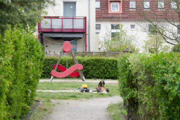 Matthias - Finkenwerder 02.05.2023 - Leerer Spielplatz