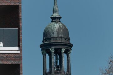 Nadine Gutmann - Hauptkirche St. Michaelis 17.04.2023 - Neben dem Michel zu Hause