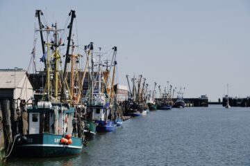 Nadine Gutmann - Cuxhaven 03.06.2023 - Aufgereiht