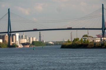 Edeltraud - Köhlbranddeich 12.05.2023 - Köhlbrandbrücke