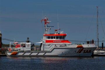 Bodo Jarren - Cuxhaven 03.06.2023 - Seenotretter immer im Einsatz