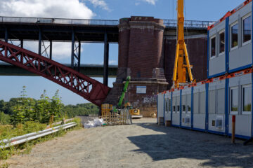 Bodo Jarren - Levensauer Hochbrücke 25.06.2023 - Mit dem Brückenpfeiler geht es los