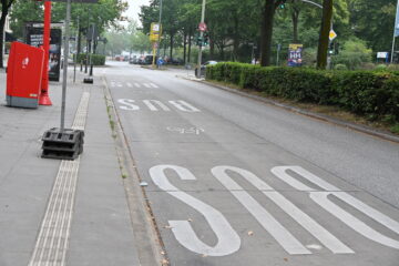 Petra Scheffler - Challenge 86: 04.09 - 17.09.2023 - Der Bus achtet auf den Radfahrer