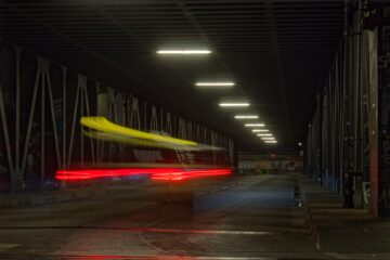 Bodo Jarren - Nachtfotografie Oberhafen 29.09.2023 - Ein Taxi