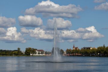 Bodo Jarren - Schwerin 02.09.2023 - Schöne Wasserfontäne