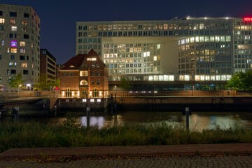 Matthias - Nachtfotografie Oberhafen 29.09.2023 - Altes Zollhaus