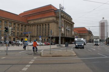 Matthias - Challenge 90: 30.10 - 12.11.2023 - Bahnhof