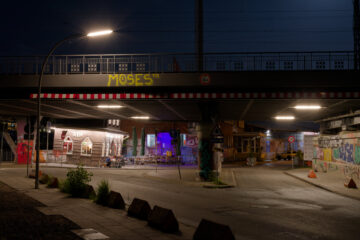 Matthias - Nachtfotografie Oberhafen 29.09.2023 - Da kann man essen