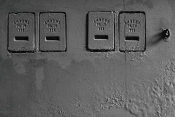 Brigitte - Challenge 104: 13.05 - 26.05.2024 - An der Wand Quadratformat