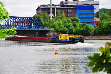Sabine Poppe - Zollhafen Veddel - 07.05.2024 - Lastkahn