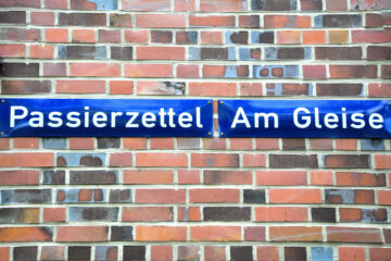 Sabine Poppe - Zollhafen Veddel - 07.05.2024 - Straßenname Veddel