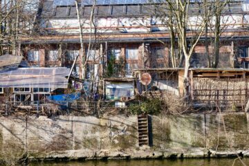 Matthias T - Dehnhaide - 06.03.2025 - Behausung am Wasser