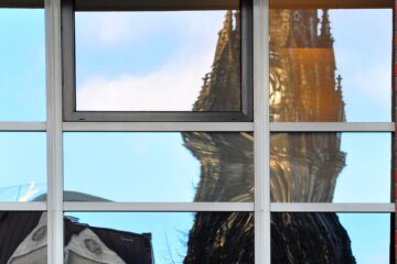 Sabine Poppe - Rödingsmarkt Licht&Schatten - 17.02.2025 - Merkwürdige Bauten