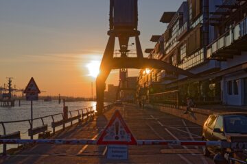 Bodo Jarren - Sundowner - 21.03.2025 - Radfahrer absteigen