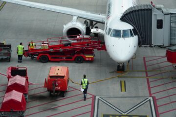 Bernd Mattern - Flughafen - 05.06.2025 - Angedockt