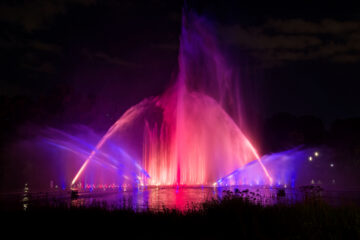 Matthias - Wasserlichtspiele -30.09.2025 - Rot lila