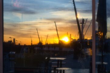 Brigitte - Thementour Blau - 02.03.2026 - Hafenspiegelung