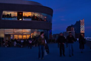 Brigitte - Thementour Blau - 02.03.2026 - Blaue Stunde